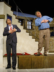 Szenenfoto aus der Produktion Schwarzgeld f�r wei�e Tauben &copy; Theatergastspiele Kempf GmbH