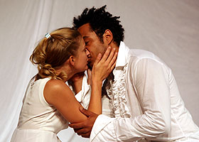 Szenenfoto Romeo und Julia &copy; Theatergastspiele Kempf GmbH